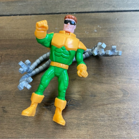 1996 McDonald’s happy meal spider man Dr. Octopus with moving tentacles - Picture 3 of 3